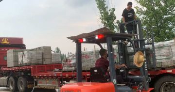 南充 黄金麻冰裂纹，地铺石装车