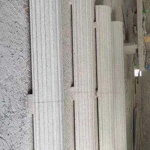 南充 花岗岩厂家带你看白麻花岗岩门楼大柱柱皮