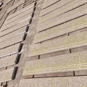 南充 黄金麻花岗岩光面楼梯踏步