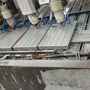 南充 芝麻白花岗岩荔枝面盲道雕刻