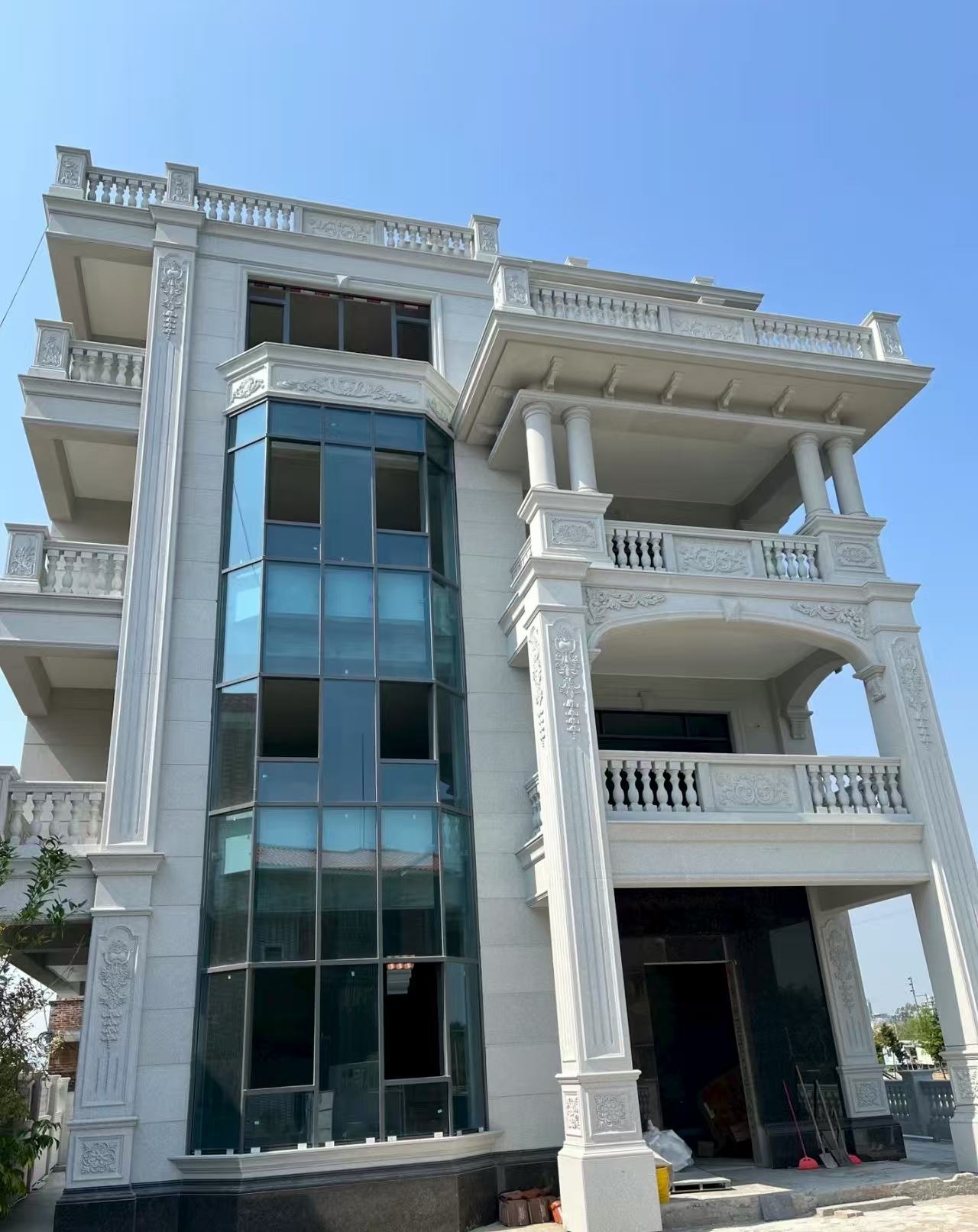 南充 白麻花岗岩别墅外墙干挂效果展示