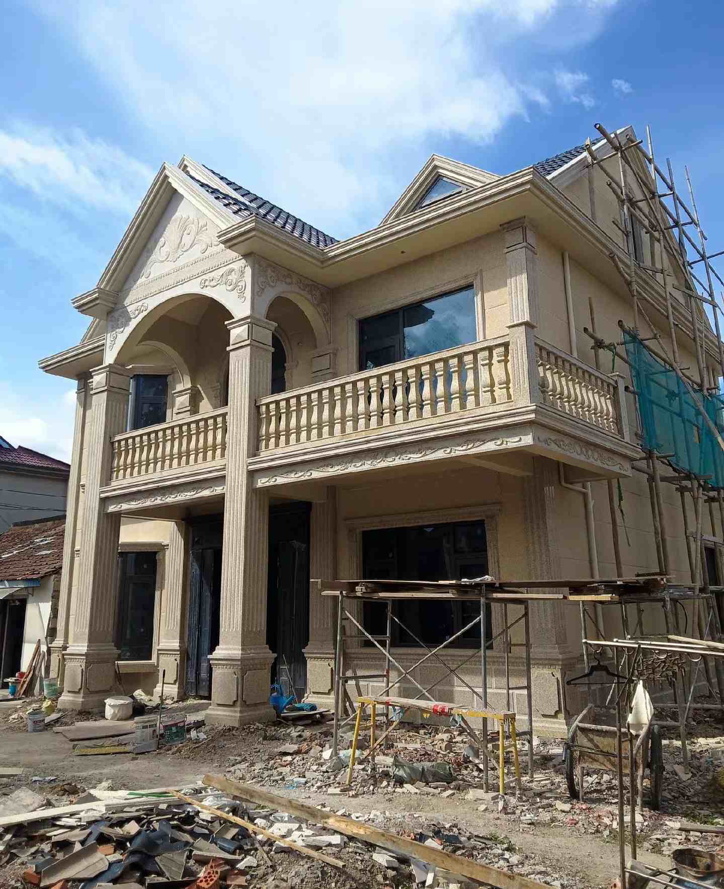 南充 黄金麻花岗岩石材私人别墅雕花门楼柱阳台栏杆