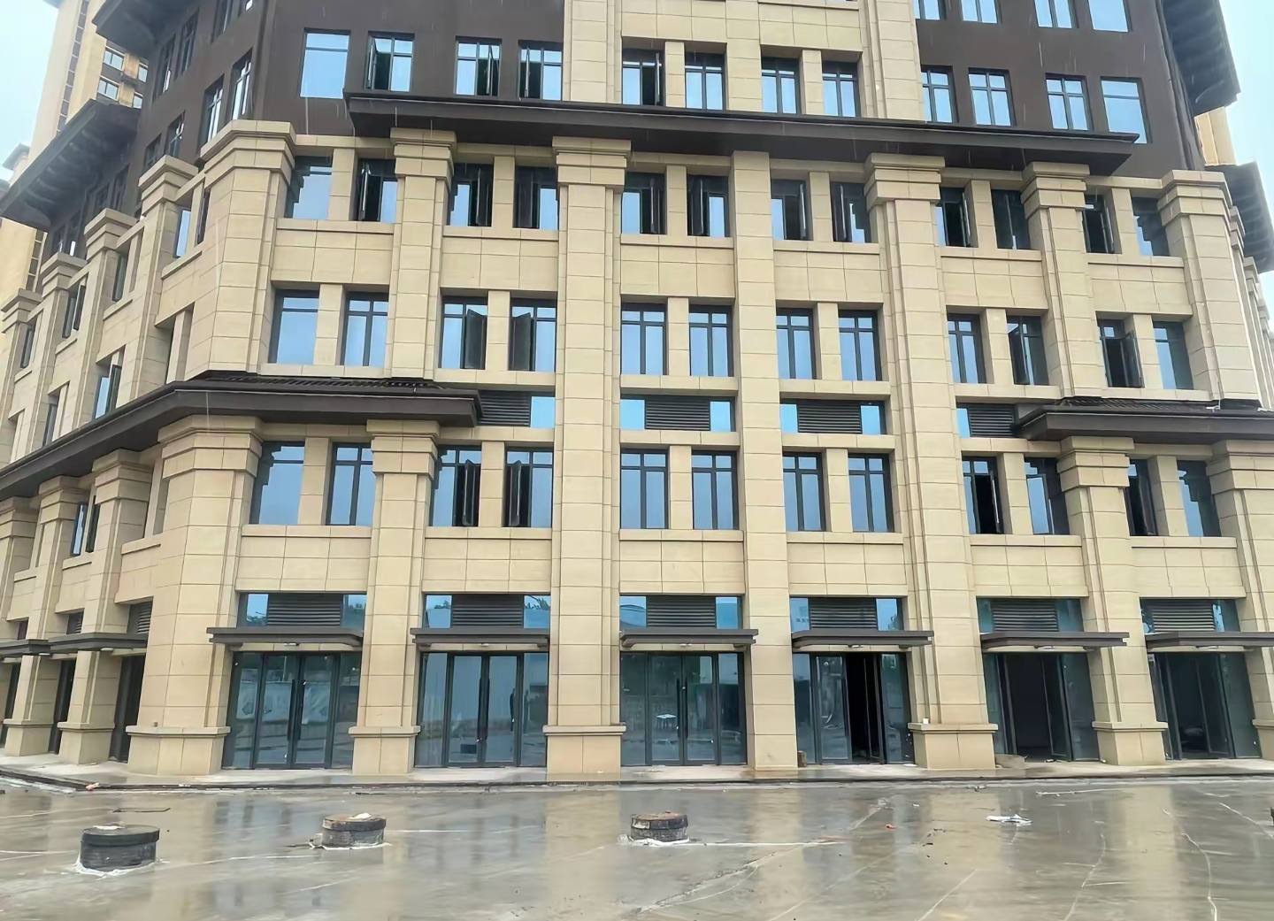 南充 黄金麻花岗岩荔枝面小区外墙干挂