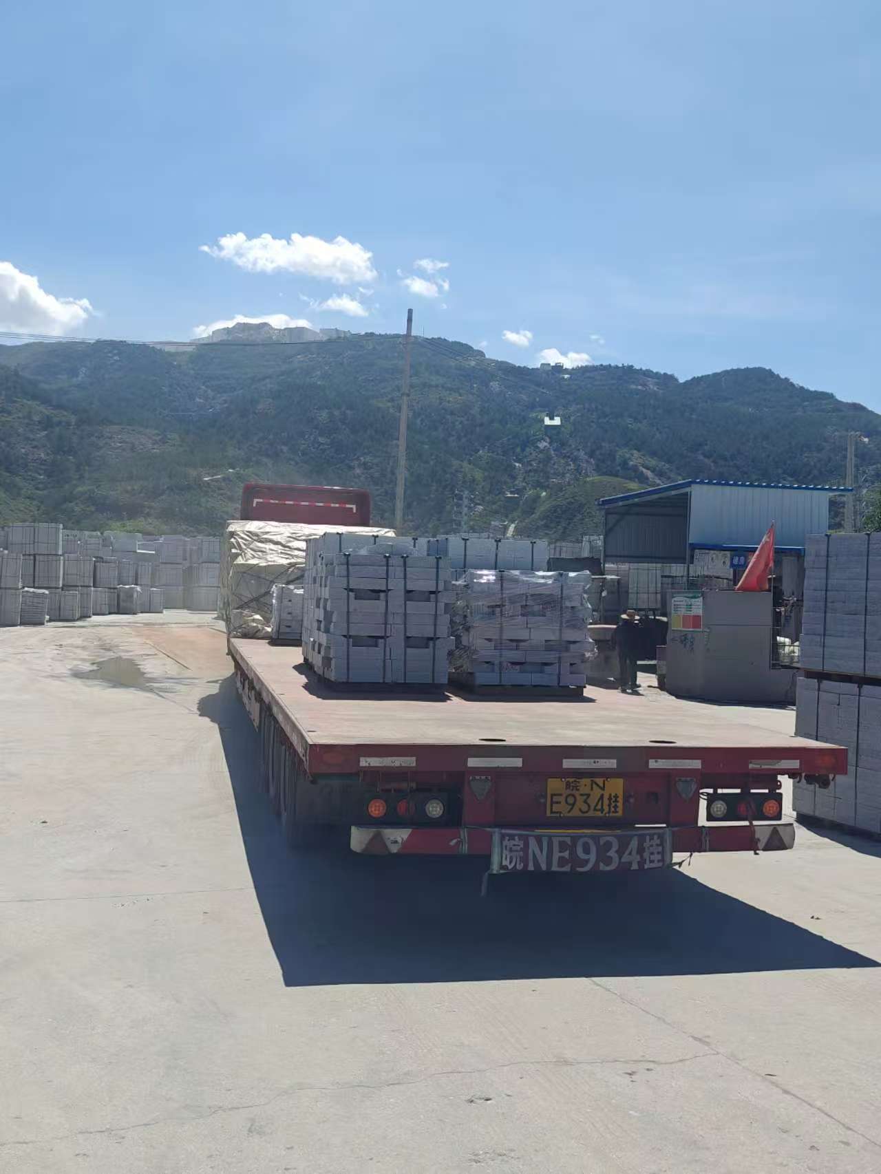 南充 芝麻白仿形路沿石，直形路沿石