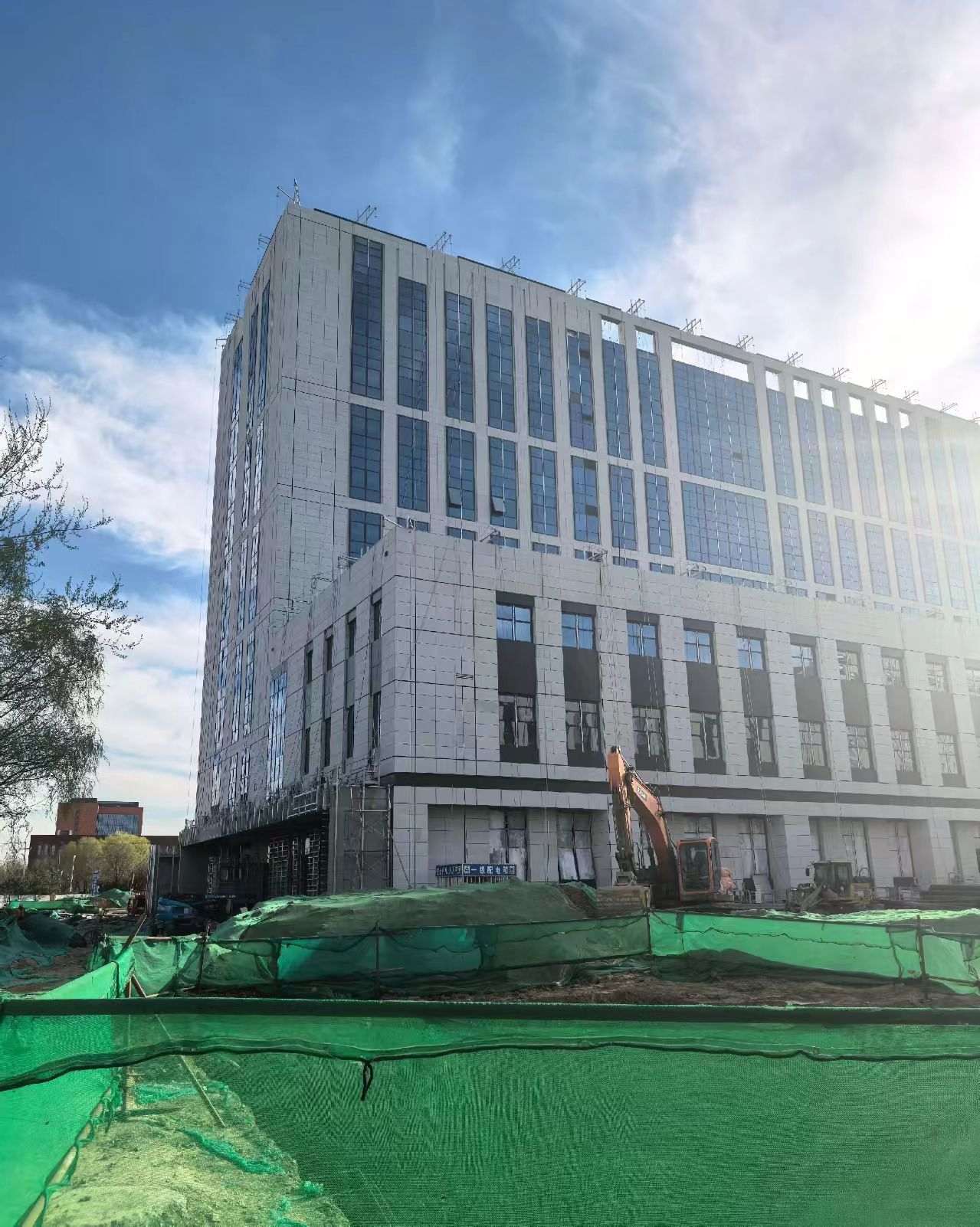 南充 白麻花岗岩石材外墙干挂