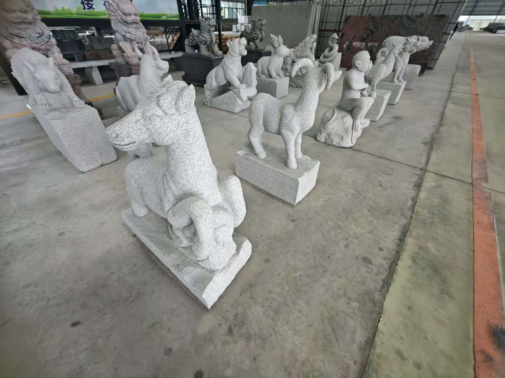 南充 芝麻白花岗岩造型立体雕刻——十二生肖