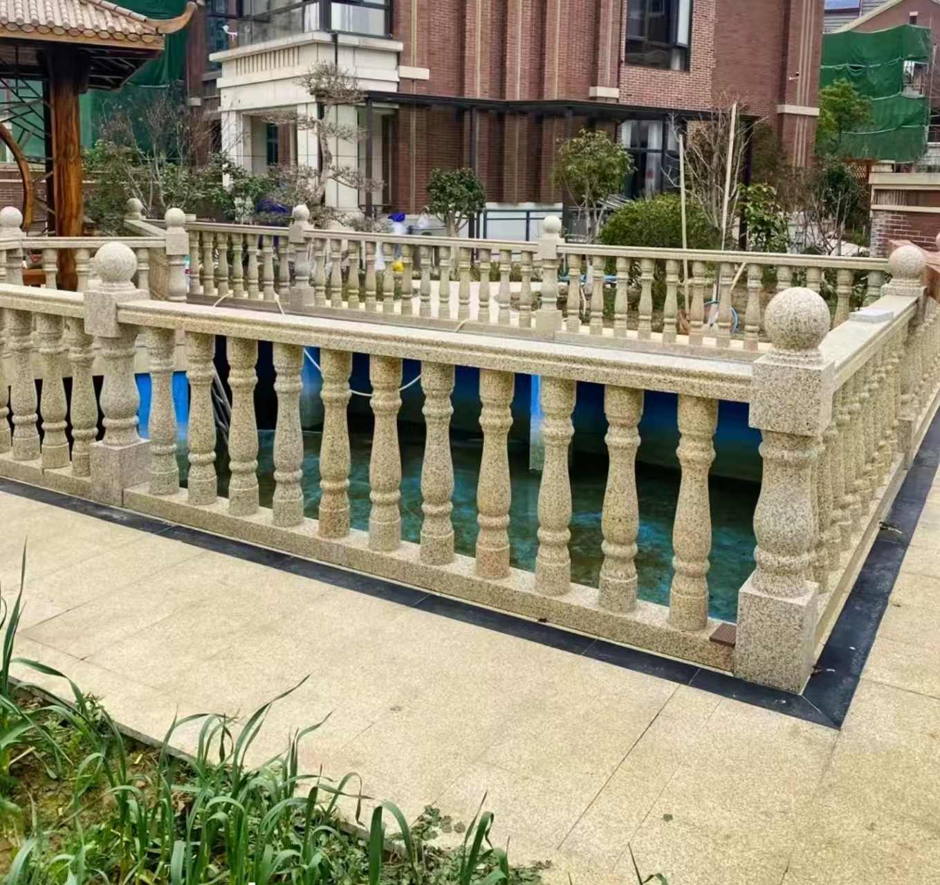 南充黄金麻花岗岩石材栏杆，扶手，将军柱，花瓶柱